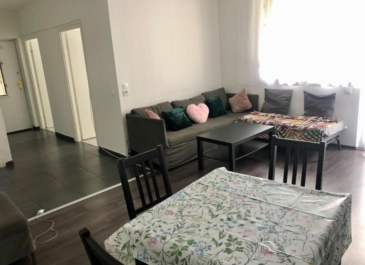 Central Apartment With Balcony Near Castle Hill Budapest Esterno foto